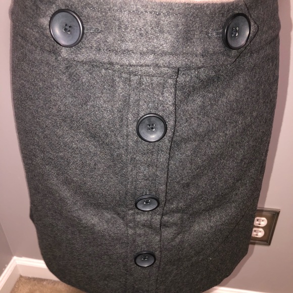 NWT GAP GREY WOOL SKIRT SIZE 12 - Picture 2 of 6